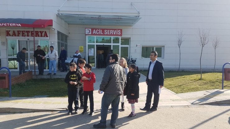 Tokat’ta 41 öğrenci gıda zehirlenmesi şüphesiyle hastaneye kaldırıldı