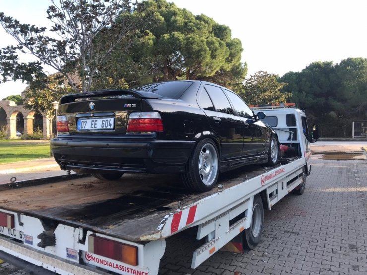Drift yapan sürücüye ehliyet, araç, para ve psikolog cezası