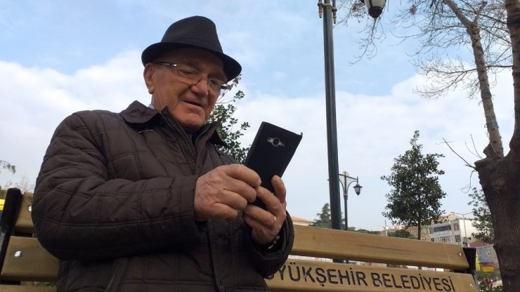 500 bin TL dolandırılan eski bakan Konuştu: "Gaflete düştük"