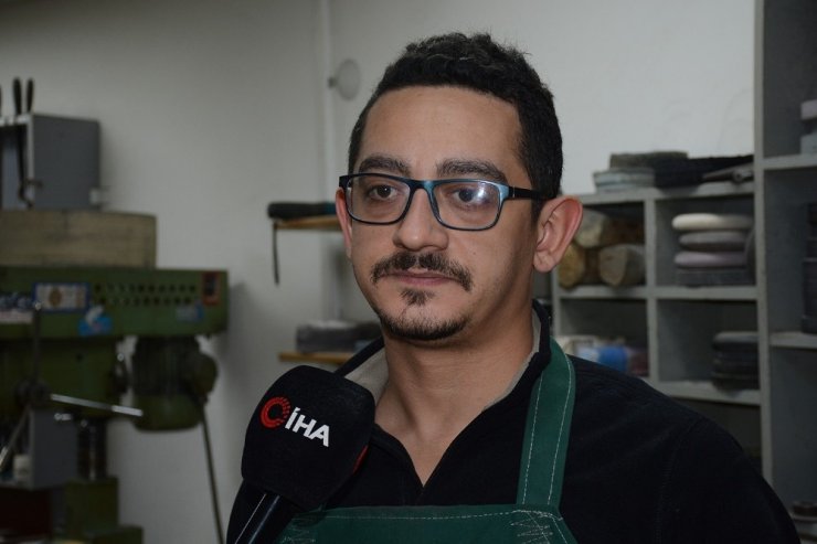 Bu aile 4 kuşaktır bıçak üretiyor