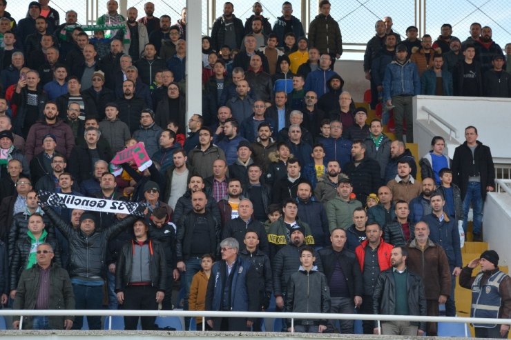 Isparta 32 Spor’un devre arası kamp programı belli oldu