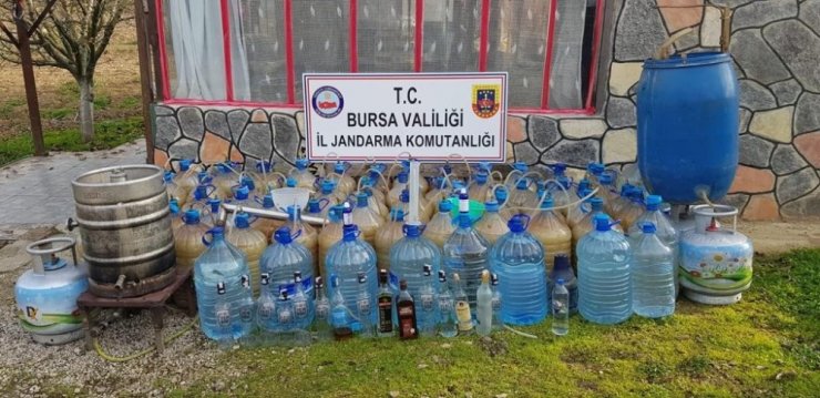 Yüzlerce kişiyi zehirleyeceklerdi