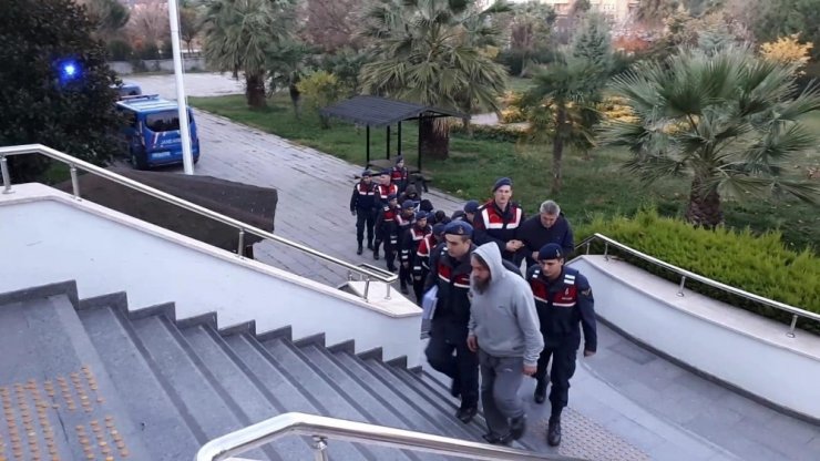 Bursa’da kaçak define avcılarına operasyon: 13 gözaltı