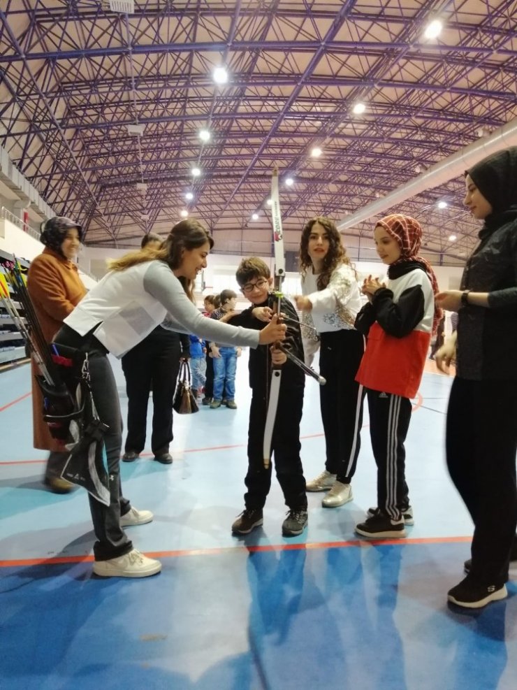 ERÜ Spor Bilimleri 55 öğrenciyi misafir etti
