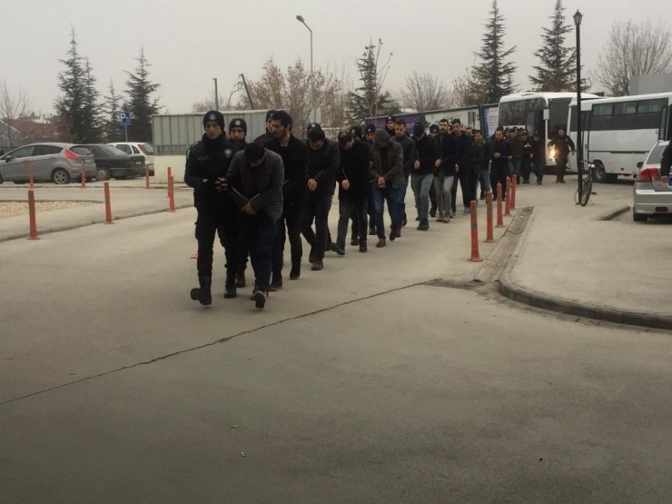 22 FETÖ şüphelisi adliyeye sevk edildi