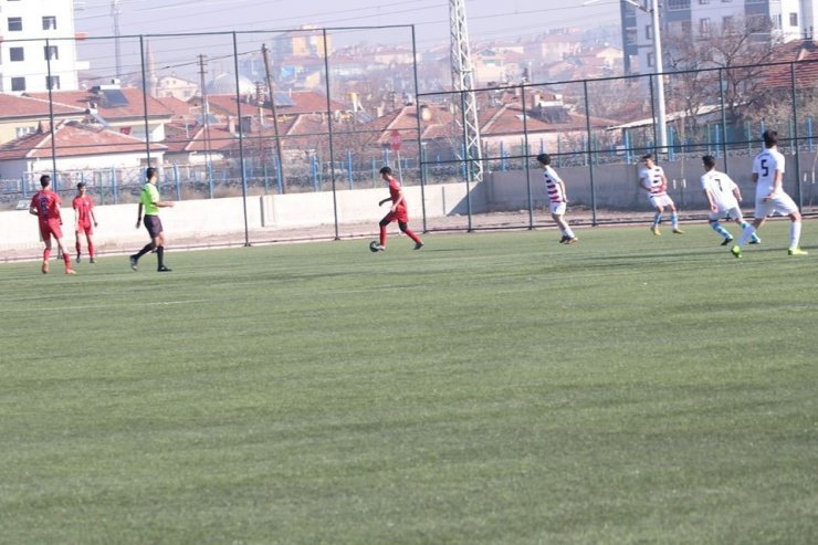 Futbolun kalbi okul sporlarında atıyor