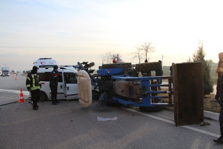 Kazaya karışan otomobilin ibresi 150’de takılı kaldı