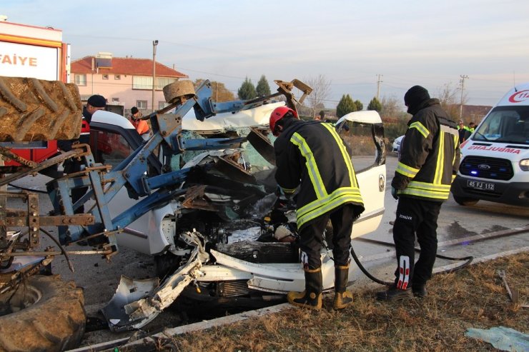 Kazaya karışan otomobilin ibresi 150’de takılı kaldı