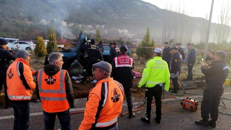 Muğla’da trafik kazası: 2 ölü, 1 yaralı