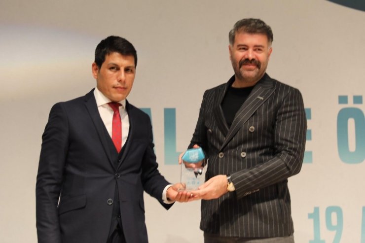 MÜSİAD Başkanı Göksu’ya yılın iş adamı ödülü