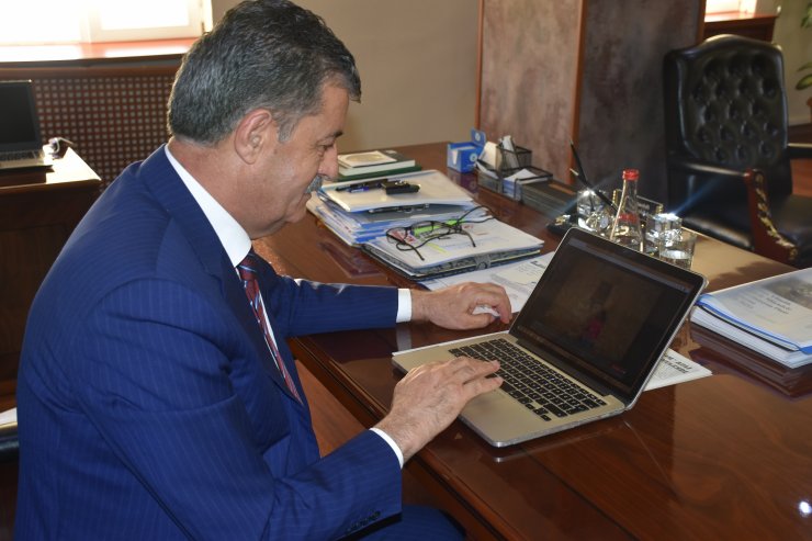 Şırnak Belediye Başkanı Yarka, AA'nın "Yılın Fotoğrafları" oylamasına katıldı
