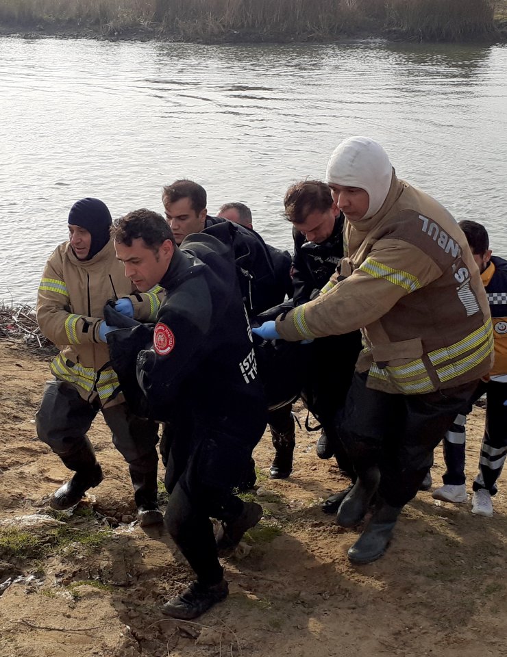 GÜNCELLEME - Terkos Gölü'nde kaybolan 2 kişinin cesedi morga kaldırıldı