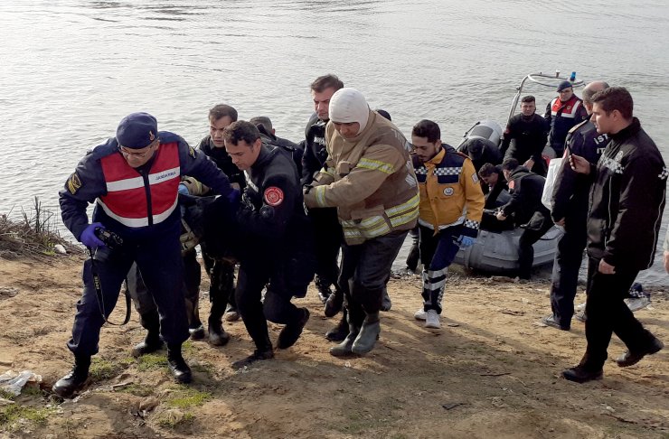 GÜNCELLEME - Terkos Gölü'nde kaybolan 2 kişinin cesedi morga kaldırıldı