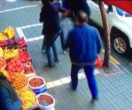 Trabzon’da akrabalar arasında bıçaklı kavga: 2 yaralı