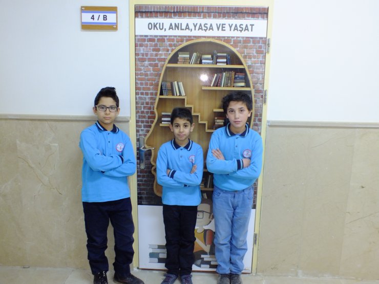 Ulaş İlkokulu'nda "Kapı Giydirme" projesi