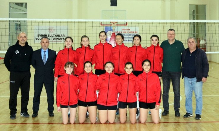 Zonguldak voleybol gençlik, sezona hazır