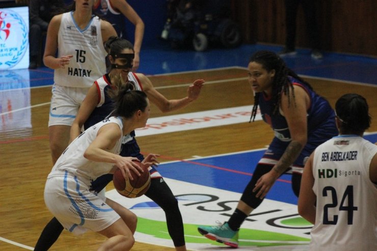Kadınlar Basketbol Süper Ligi: Hatay Büyükşehir Belediyespor: 73 - Büyükşehir Adana Basketbol: 96