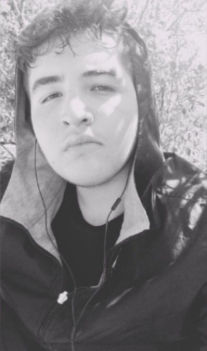 Liseli genç, ders çalışmak için gittiği evde kaza kurşunuyla öldü