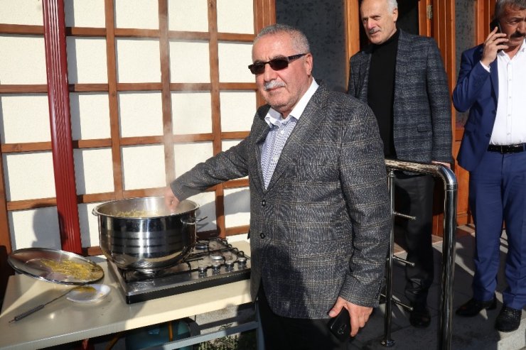 Derepazarı mandalinası reçel oldu, kavanoza girdi