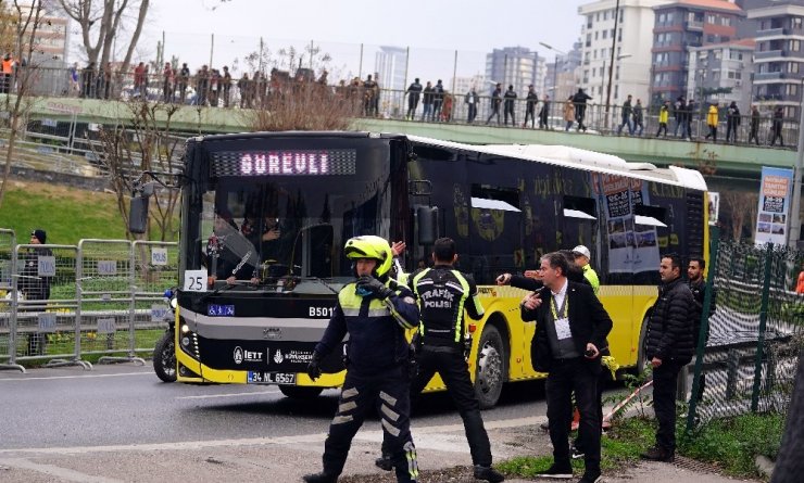 Beşiktaş taraftarları stada geldi