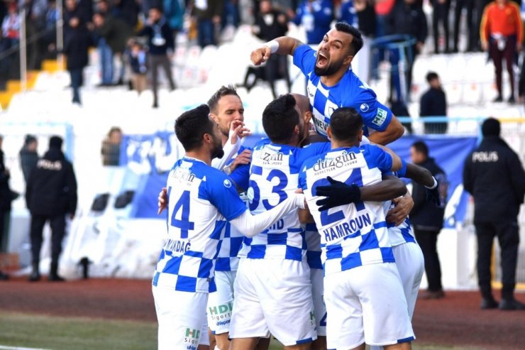 TFF 1. Lig: BB Erzurumspor: 1 - Altay: 3