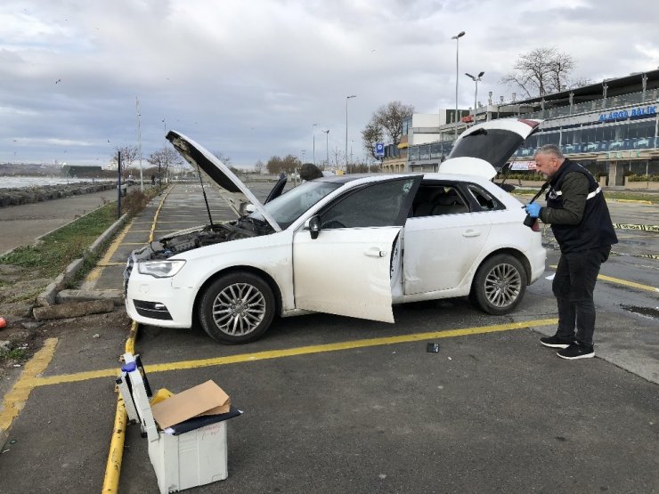 Bakırköy’de bir kişi otoparkta intihar girişiminde bulundu