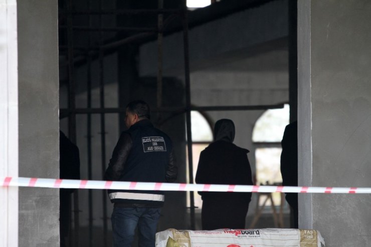 Cami inşaatında cansız bedeni bulunan şahsın, kesin ölümü otopsi sonrası belirlenecek