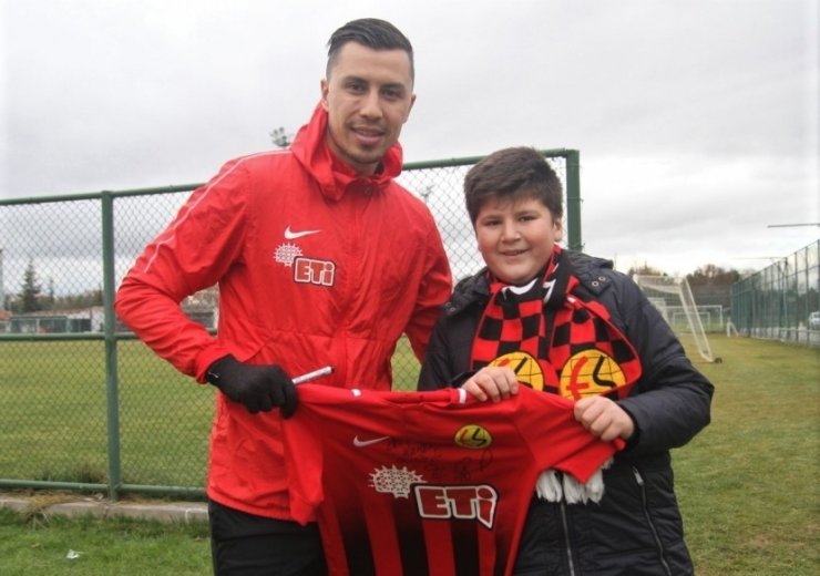 Eskişehirspor Boluspor hazırlıklarına başladı