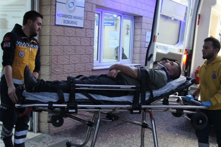Manisa’da yağmur kazaları beraberinde getirdi: 1’i ağır 3 yaralı