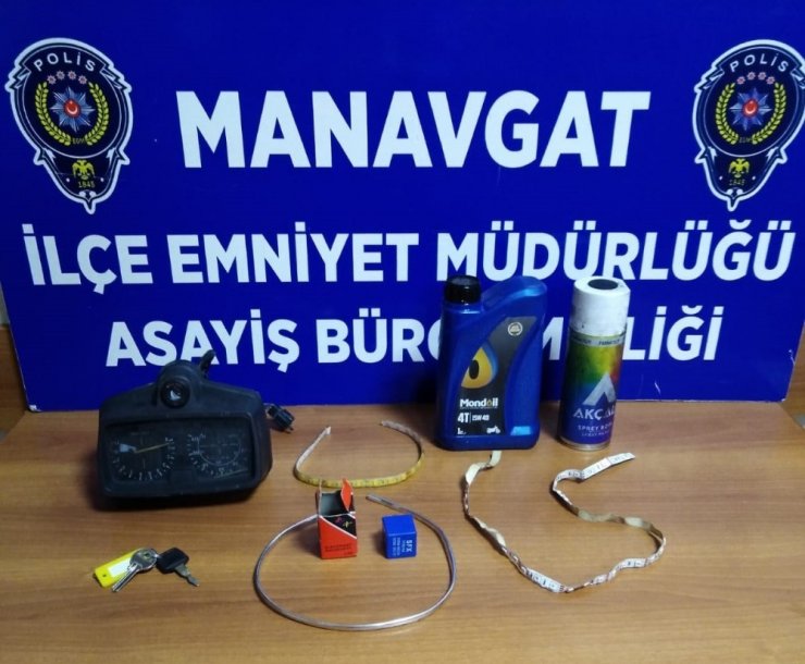 Motosiklet hırsızı cezaevine gönderildi