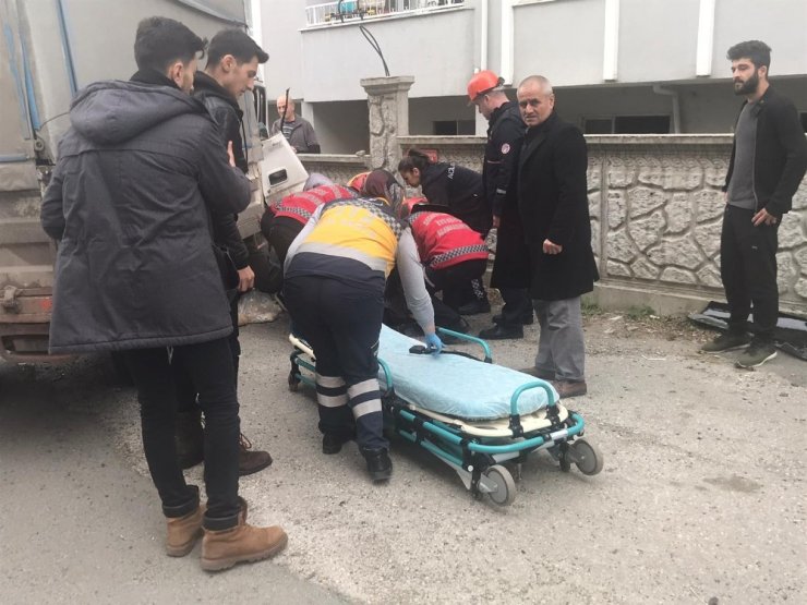 Freni patlayan kamyonet dehşet saçtı: 1 ölü, 1 yaralı