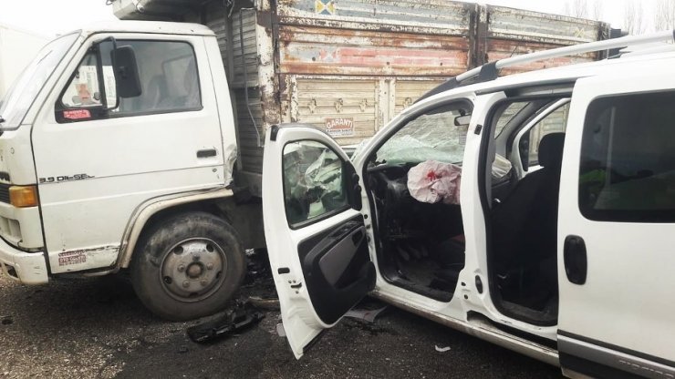 Erciş’te trafik kazası: 4 yaralı