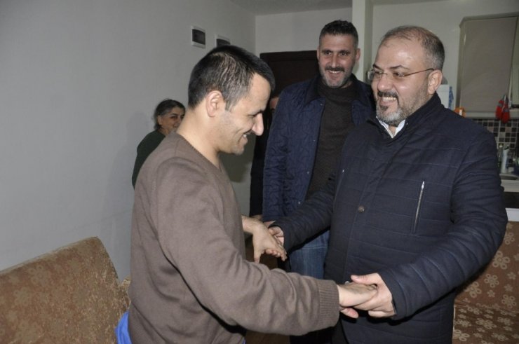 Tunceli’de "Çay Sizden, Sohbet Bizden" projesi