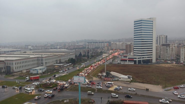 Bursa’da trafik resmen durdu