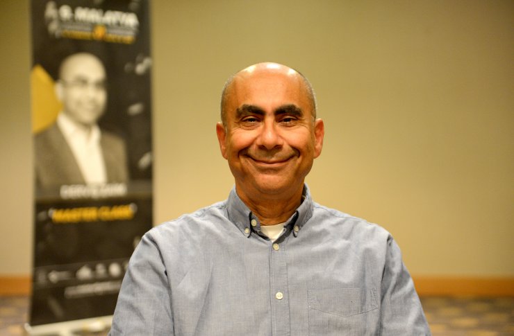 Derviş Zaim'den genç yönetmenlere "Hata yapmaktan korkmayın" tavsiyesi