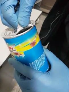 Eskişehir'de cips kutusunda uyuşturucu taşıyan zanlı tutuklandı