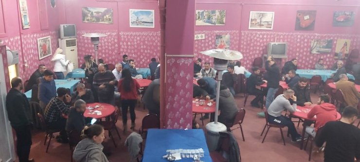 İzmir’de 136 kişiye tombala baskını