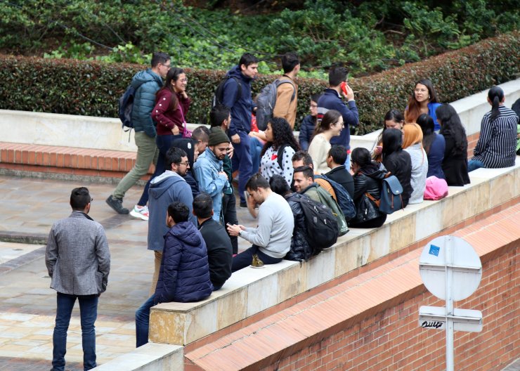 Kolombiya'da 6,2 büyüklüğünde deprem