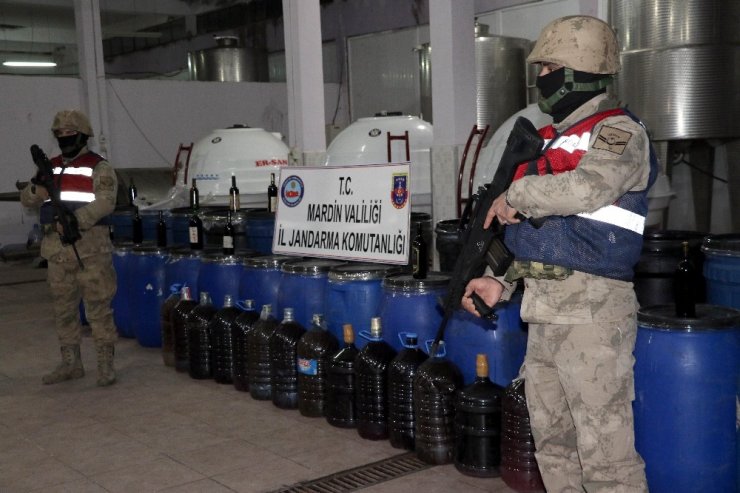 Yılbaşı öncesi 117 ton sahte içki ele geçirildi