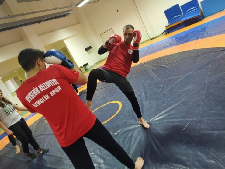 Nevşehir Belediyesi geleceğin sporcularını yetiştiriyor