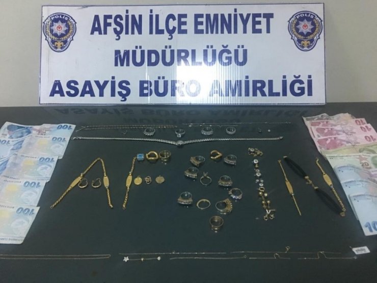 Kuyumcu hırsızı polisin dikkati sayesinde yakalandı