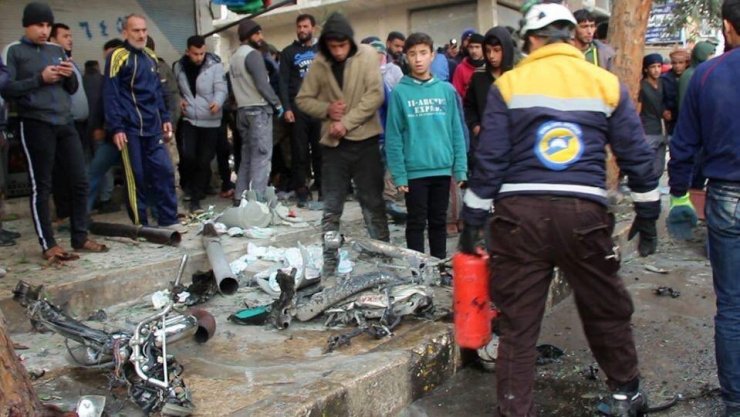 MSB: "Eli kanlı terör örgütü PKK/YPG, Fırat Kalkanı Harekatı bölgesindeki Cerablus ilçe merkezinde yine masum sivilleri hedef aldı. EYP yüklü iki motosikleti uzaktan kumanda ile patlatan teröristler, aralarında çocukların da