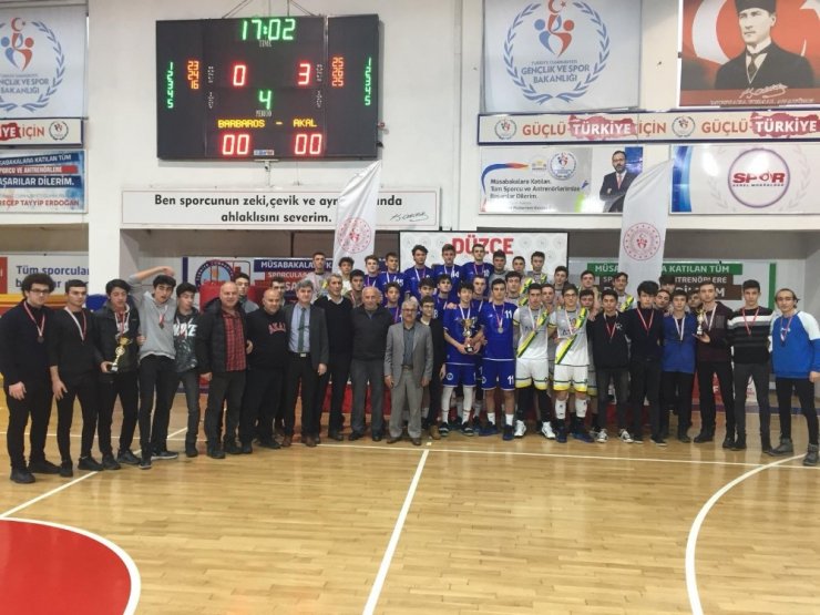 Genç erkekler voleybol sona erdi