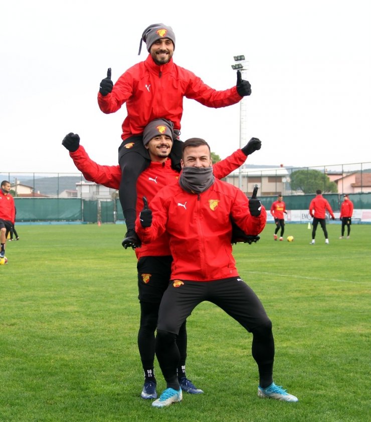 Halil Akbunar: "Sivasspor maçına 3 puan için çıkacağız"