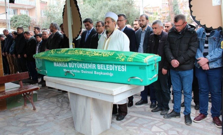 İntihar eden doktor son yolculuğuna uğurlandı