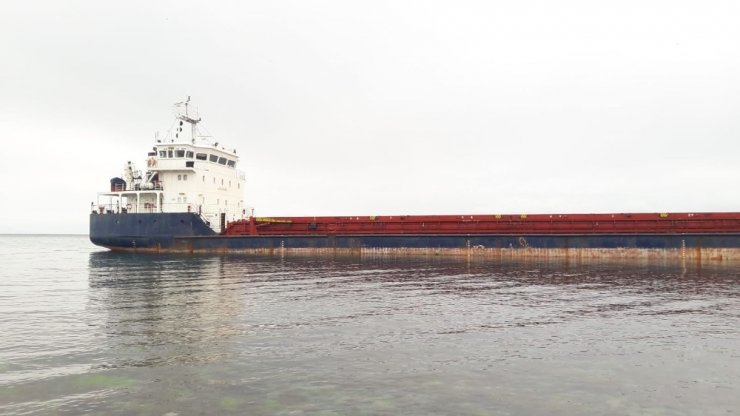 Marmara Denizi’nde Rus gemisi karaya oturdu