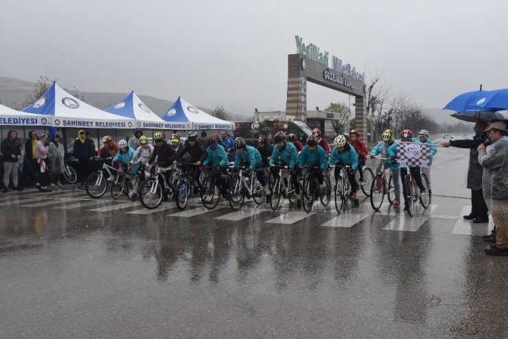 Kurtuluş Kupası için pedal çevirdiler