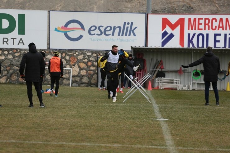 Yeni Malatyaspor’da Gaziantep FK. maçı mesaisi sürüyor