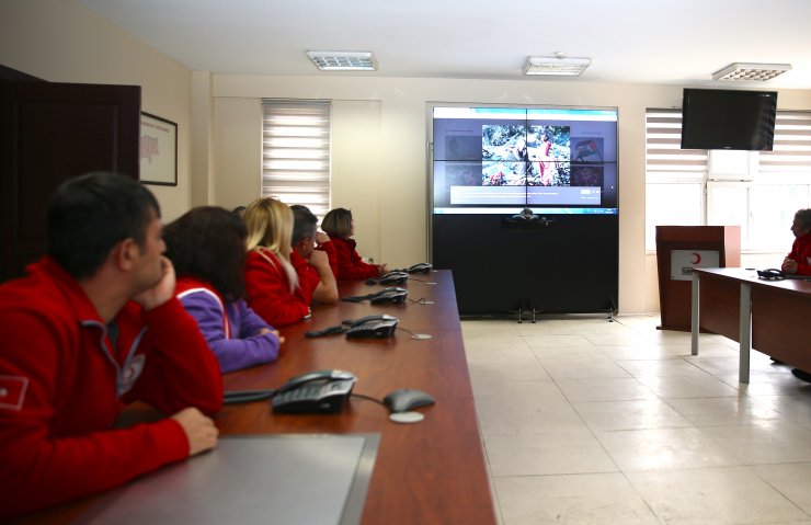 Türk Kızılay saha personelleri AA'nın "Yılın Fotoğrafları" oylamasına katıldı