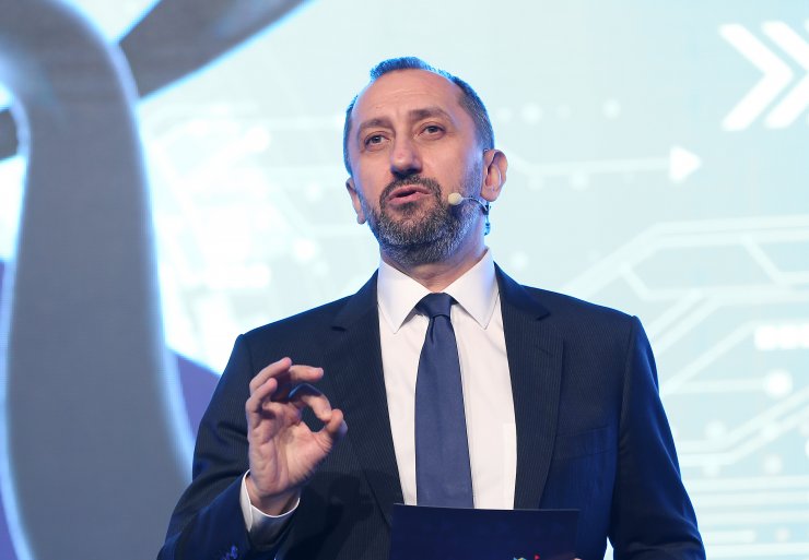 Türk Telekom fiberde 7,5 milyon kilometreye ulaştı